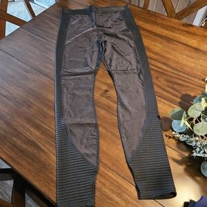 Fabletics Ultra High Waisted Black Shine Leggings